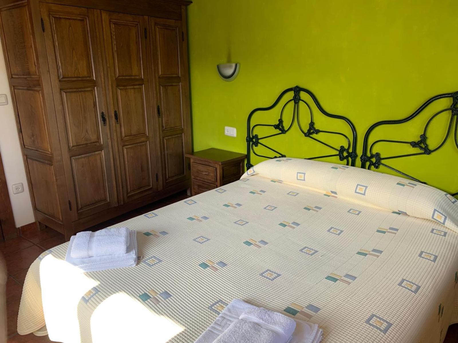 Apartamentos Las Rocas De Brez المظهر الخارجي الصورة